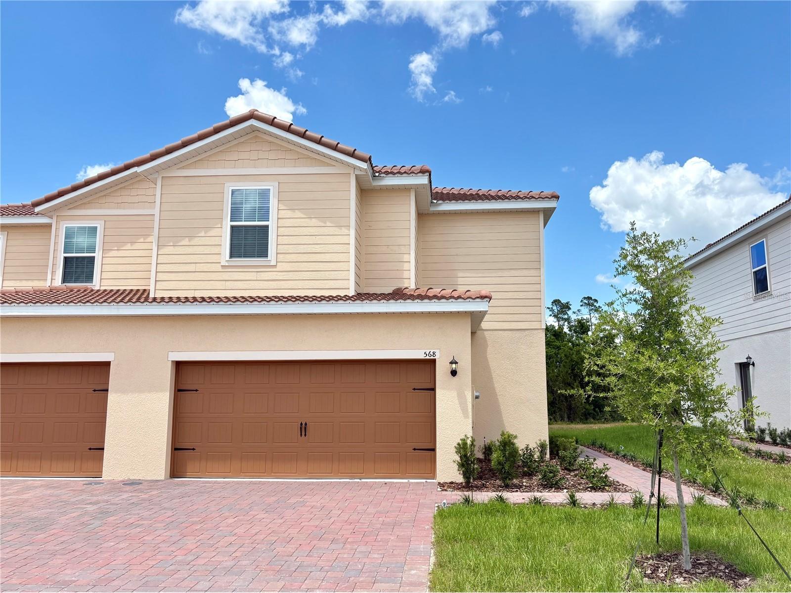 568 Bay Leaf Drive Poinciana FL 34759 TB8484354 image1