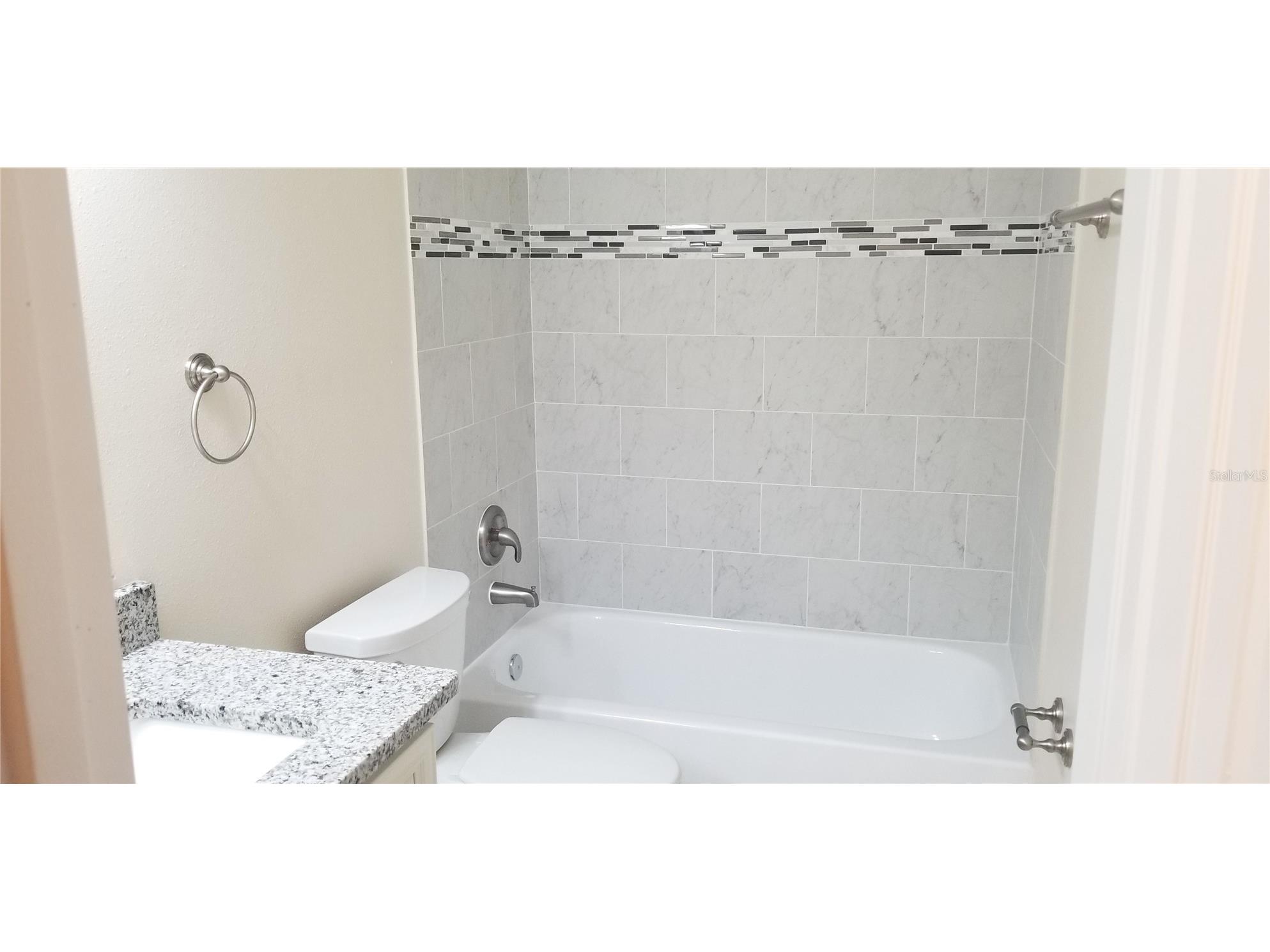 568 Carrigan Avenue Oviedo FL 32765 O6421257 image12