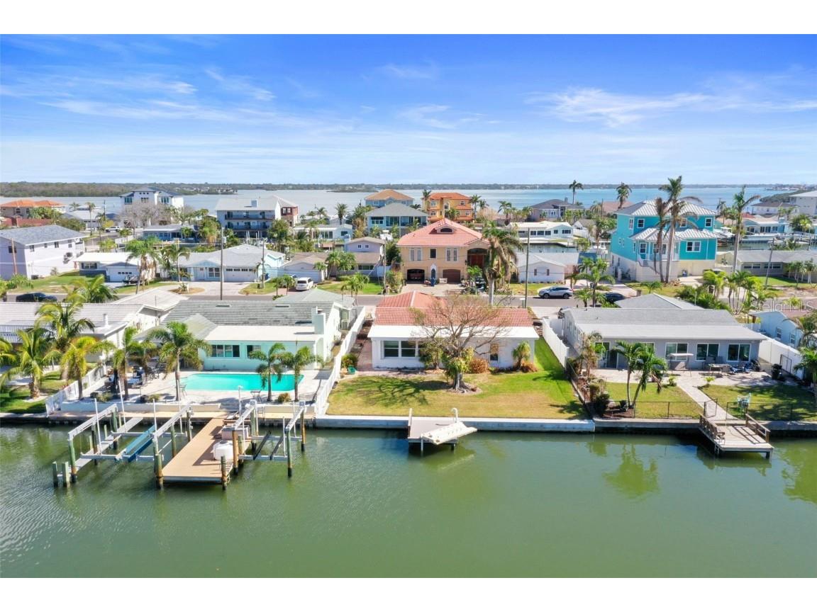 568 Lillian Drive Madeira Beach FL 33708 TB8317688 image1