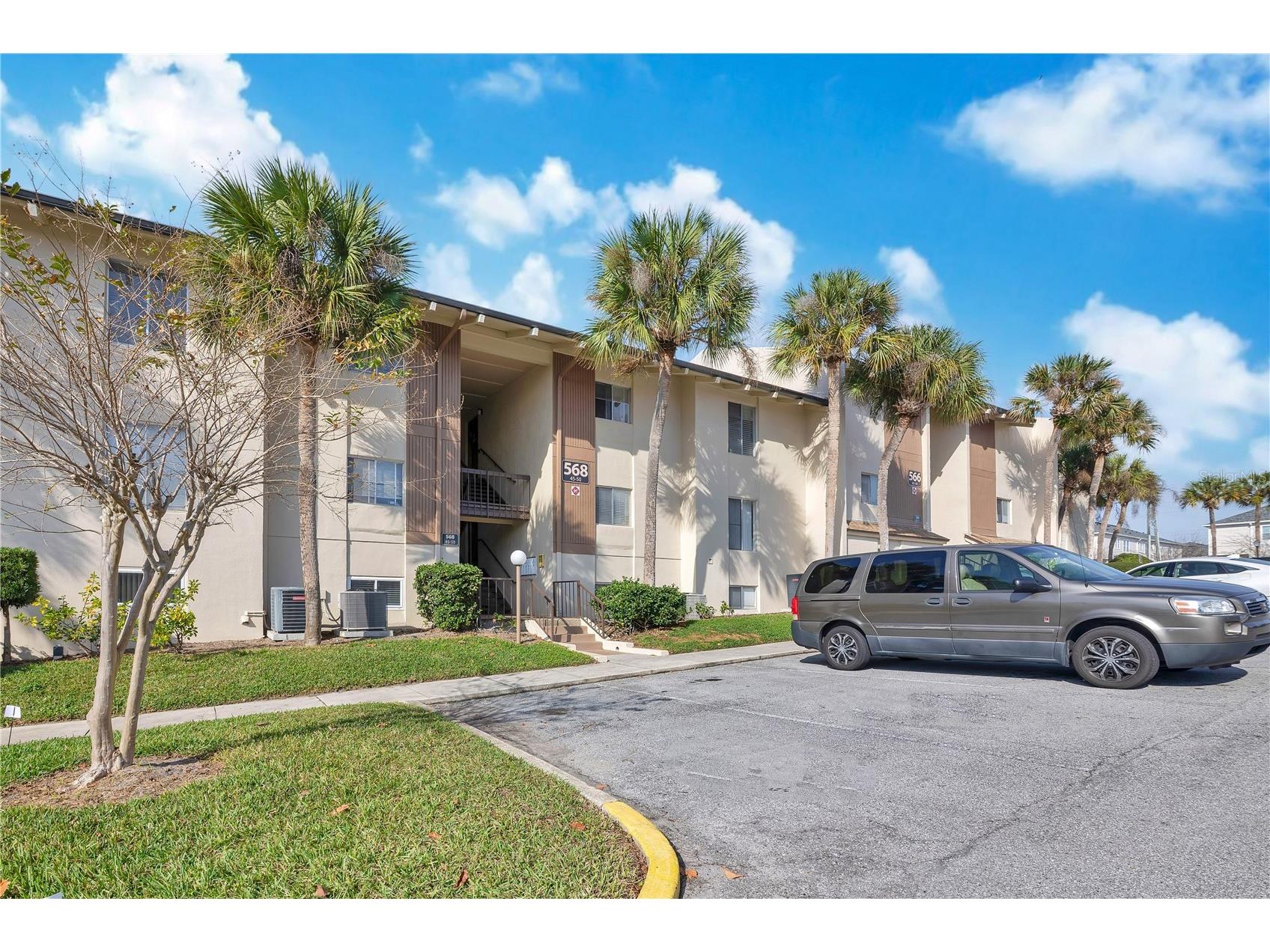 568 Orange Drive #50 Altamonte Springs FL 32701 O6373700 image2