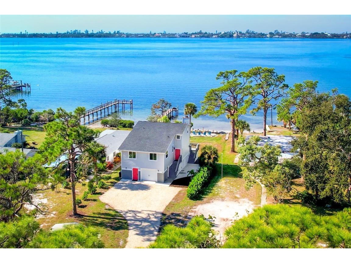 568 S Mccall Road Englewood FL 34223 - LEMON BAY D6133677 image1