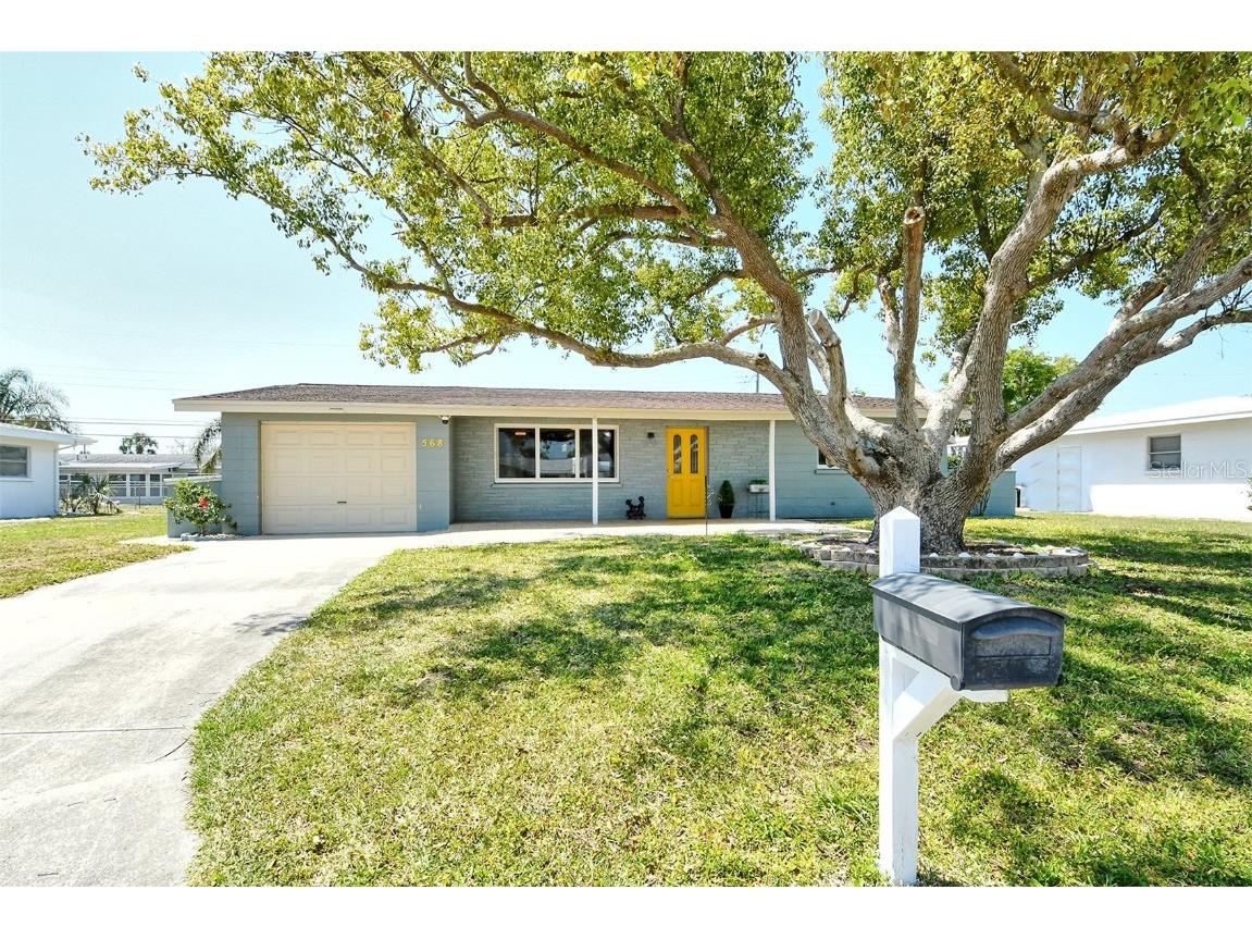 568 Sheridan Drive Venice FL 34293 A4646303 image1