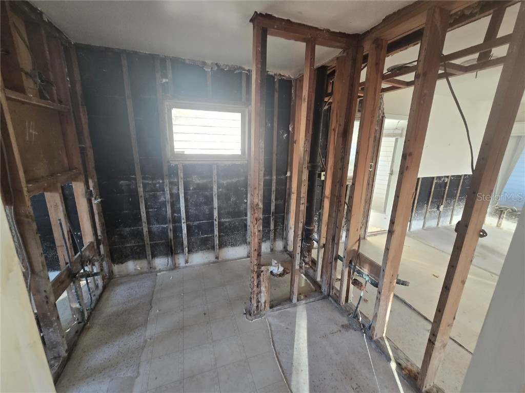 568 Trade Winds Drive Dunedin FL 34698 TB8457434 image4