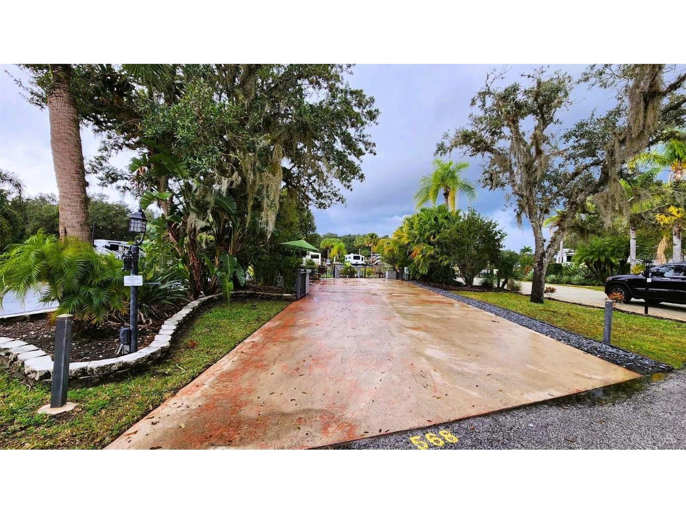 568 Waterway Drive Lake Wales FL 33898 - KISSIMMEE RIVER U8226881 image1