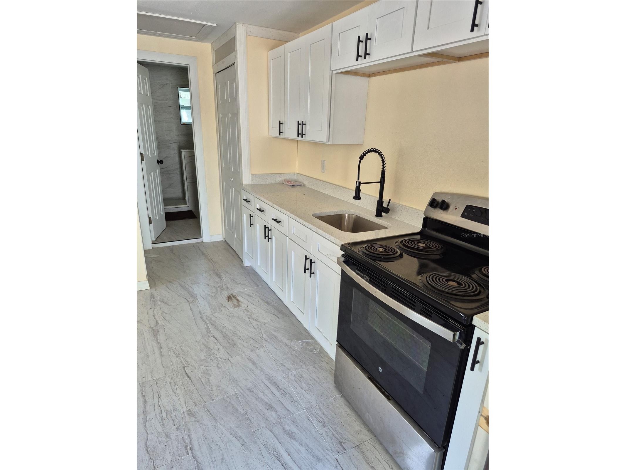 5680 28th Street N #D1 Saint Petersburg FL 33714 TB8511829 image2