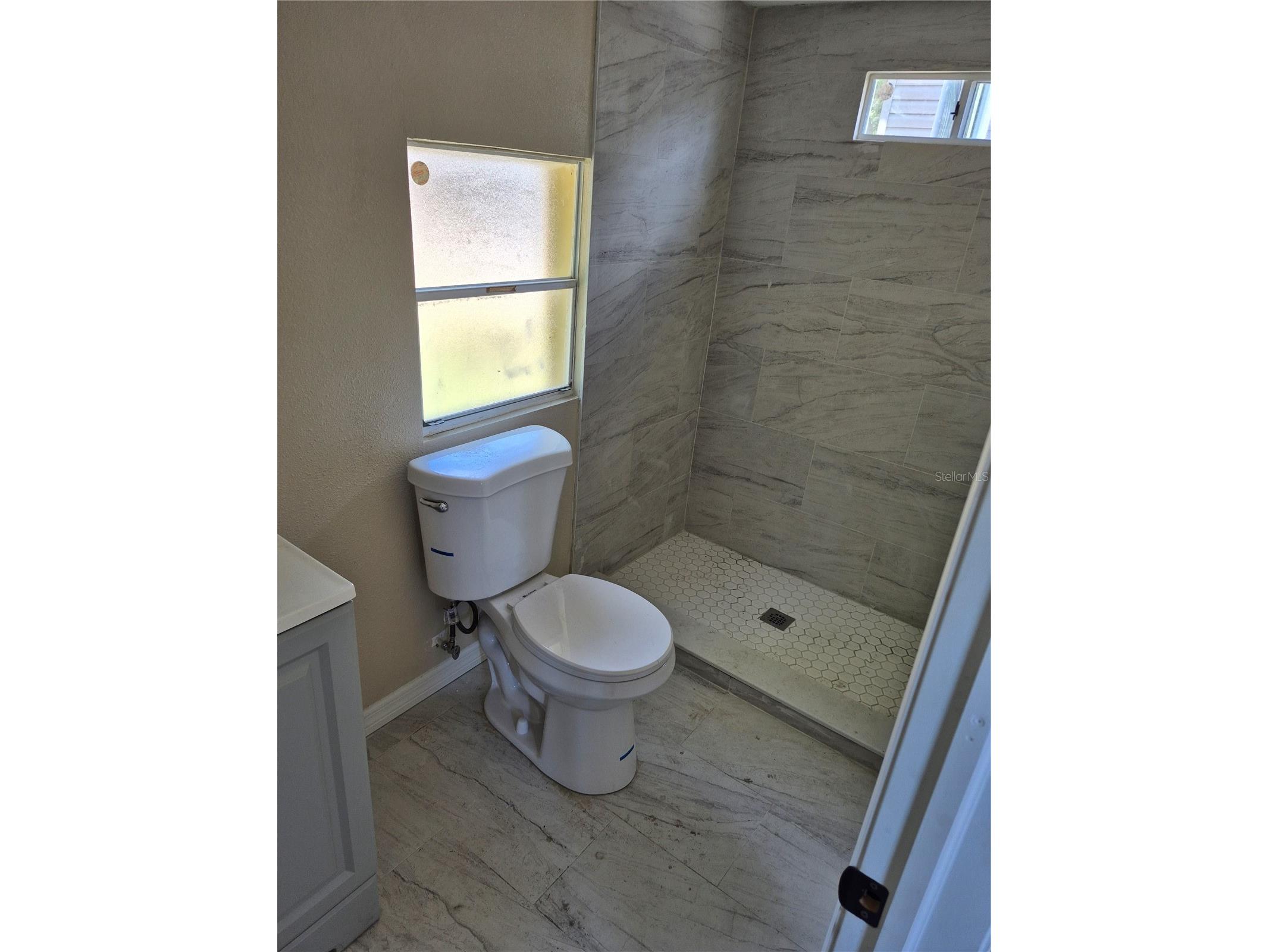 5680 28th Street N #L2 Saint Petersburg FL 33714 TB8511831 image5