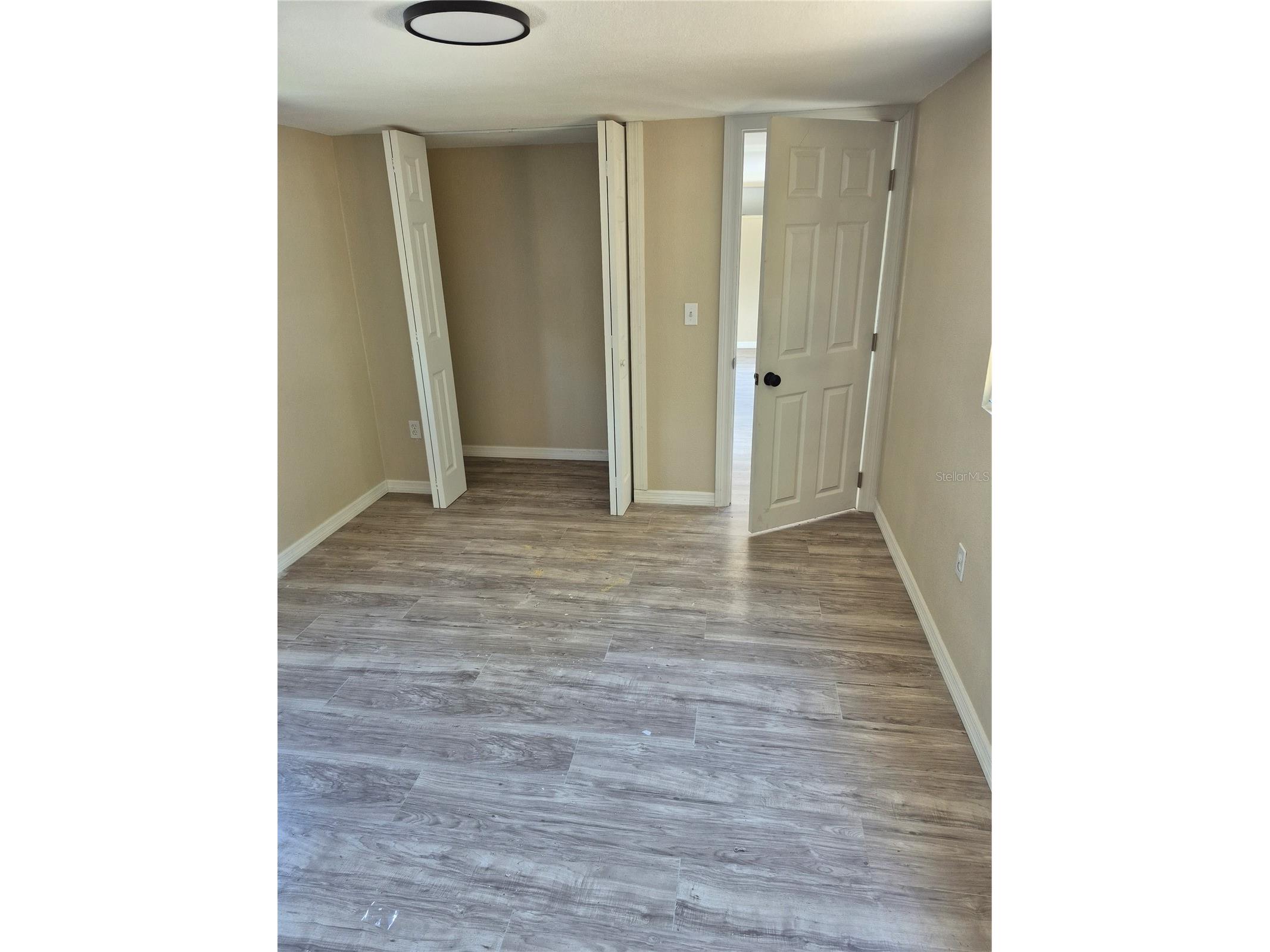 5680 28th Street N #L2 Saint Petersburg FL 33714 TB8511831 image7