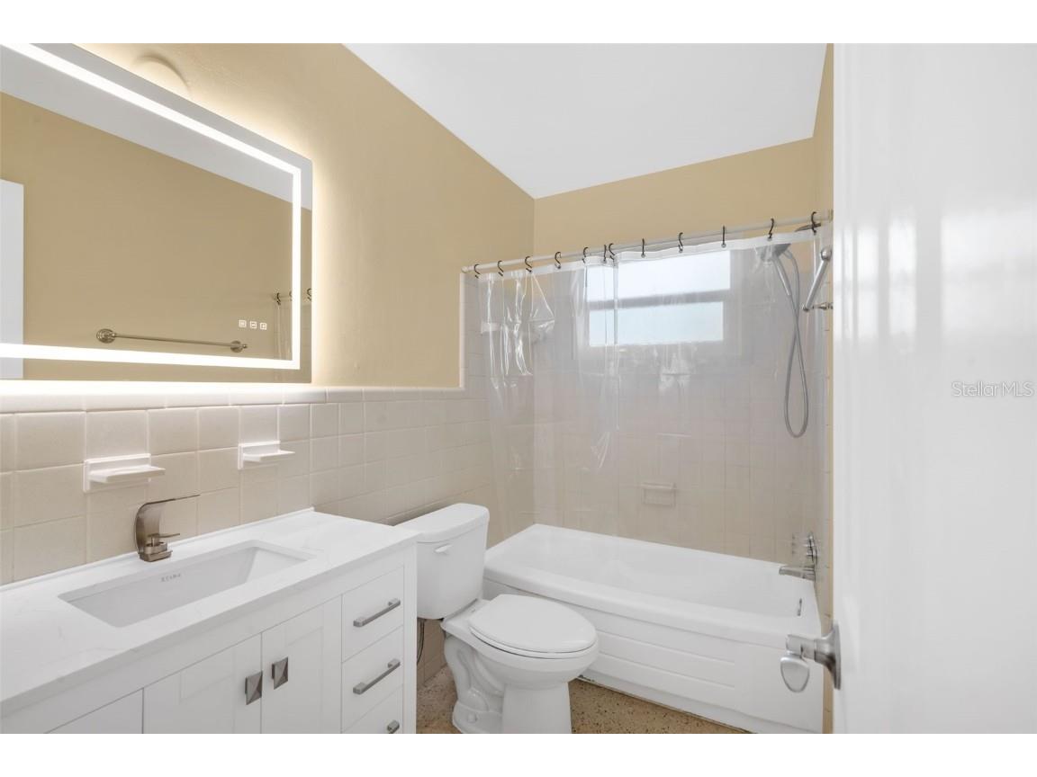 5680 Pershing Street NE Saint Petersburg FL 33703 TB8421021 image23