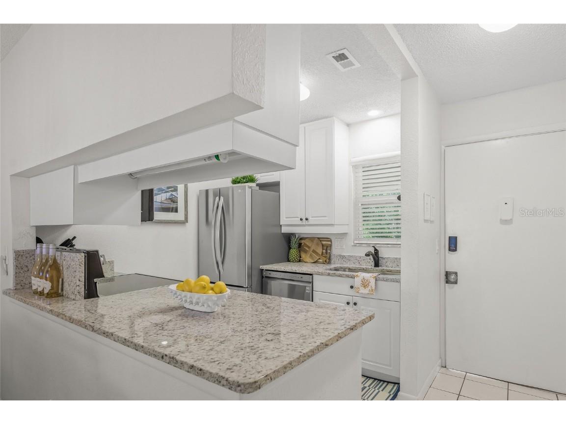 5681 Midnight Pass Road #104 Sarasota FL 34242 A4652794 image11