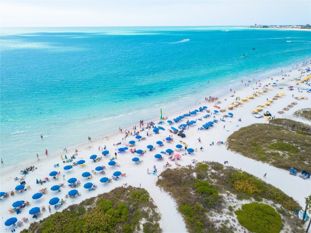 5681 Midnight Pass Road #104 Sarasota FL 34242 A4652794 image3