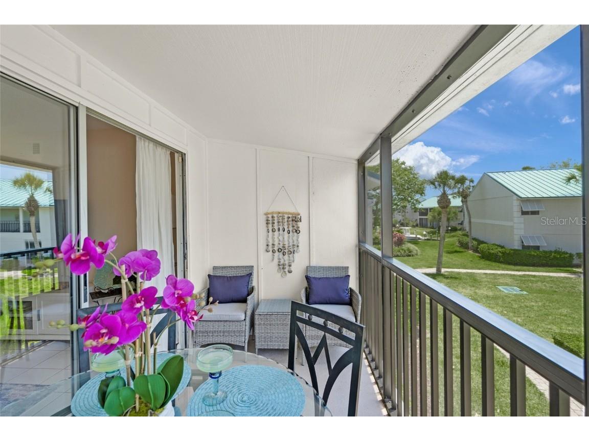 5681 Midnight Pass Road #104 Sarasota FL 34242 A4652794 image8