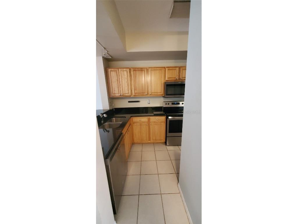 5682 Bentgrass Drive #12-205 Sarasota FL 34235 R4909920 image6