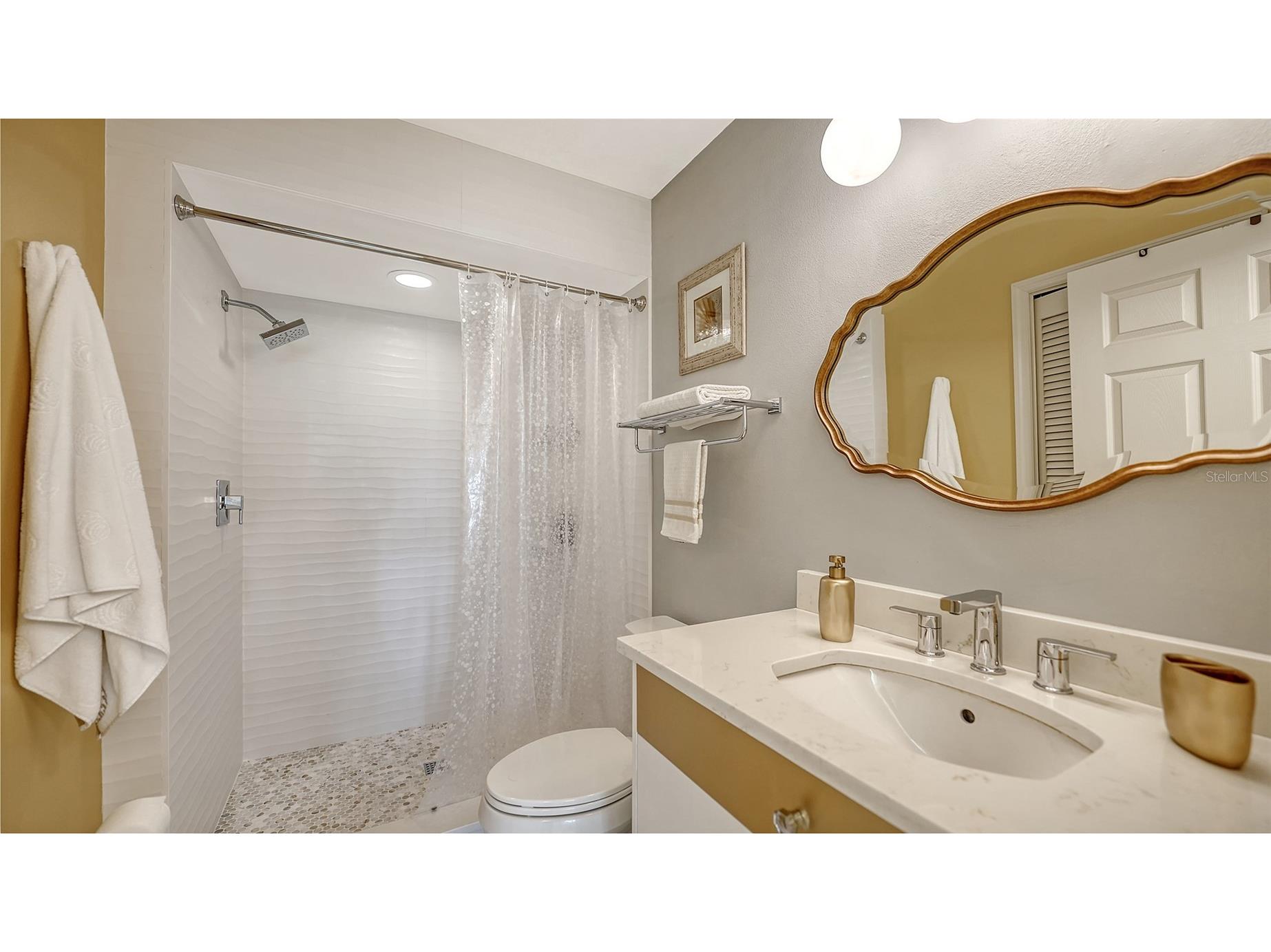 5682 Sheffield Greene Circle #78 Sarasota FL 34235 A4666126 image33