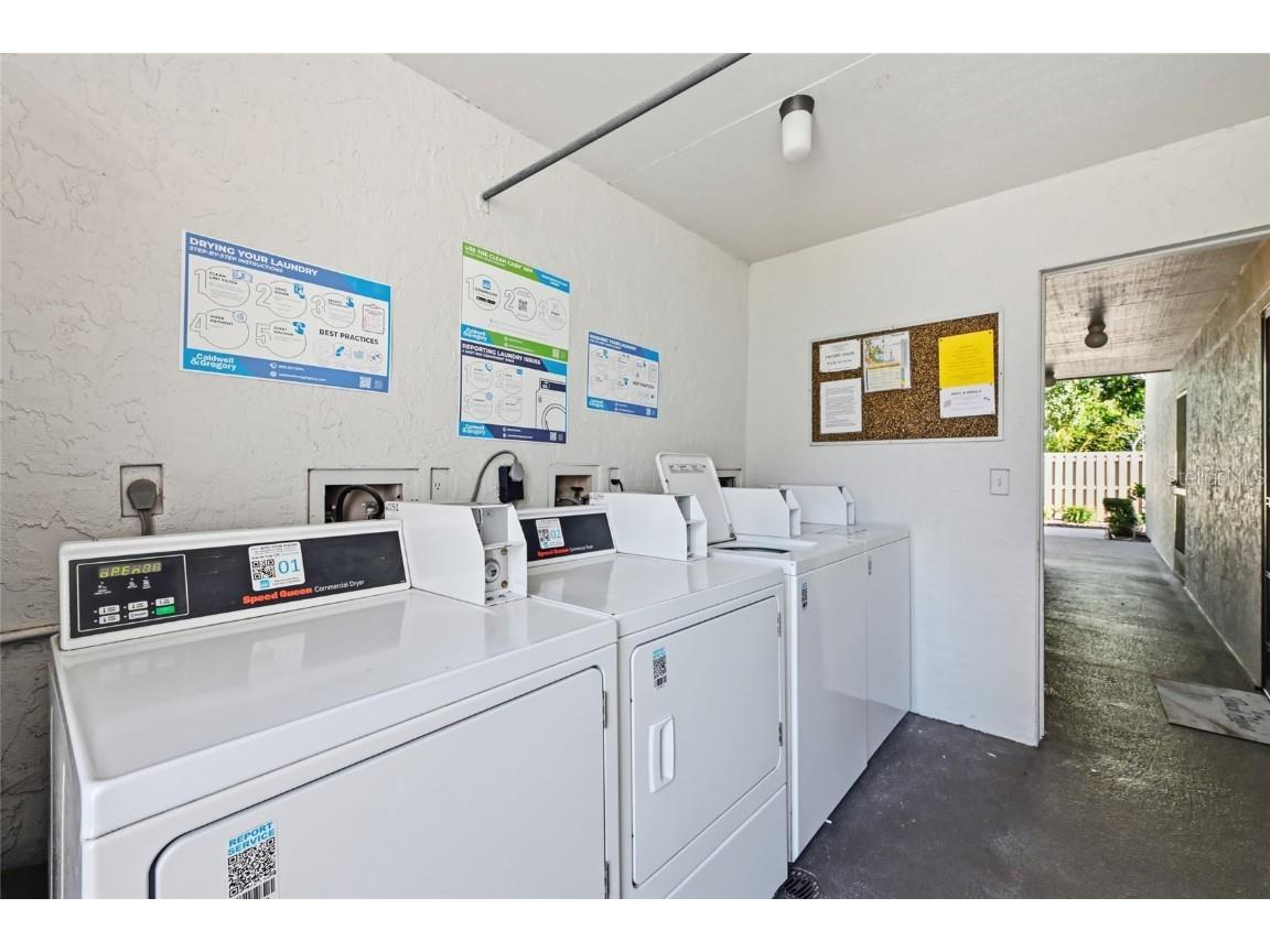 5683 Midnight Pass Road #110 Sarasota FL 34242 A4671689 image16