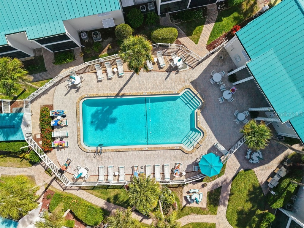 5683 Midnight Pass Road #110 Sarasota FL 34242 A4671689 image19