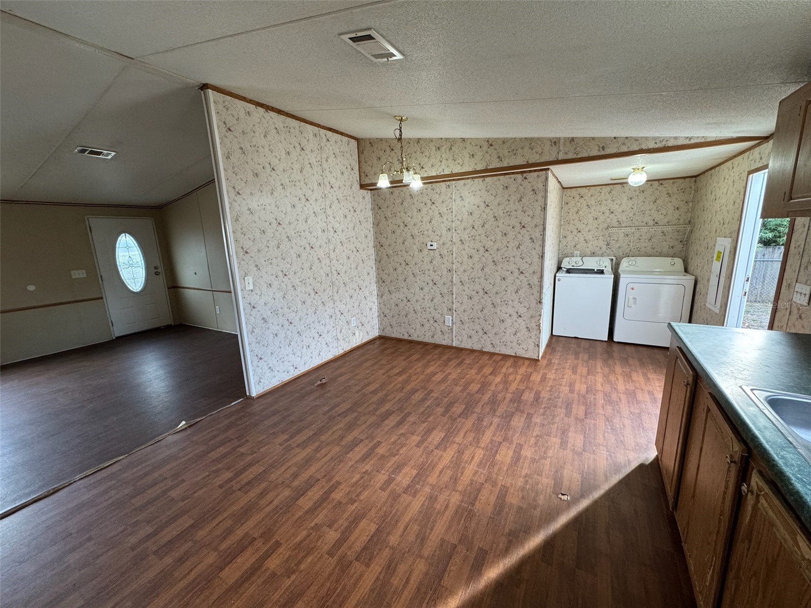 5684 Abercorn Drive Orlando FL 32812 O6381685 image4