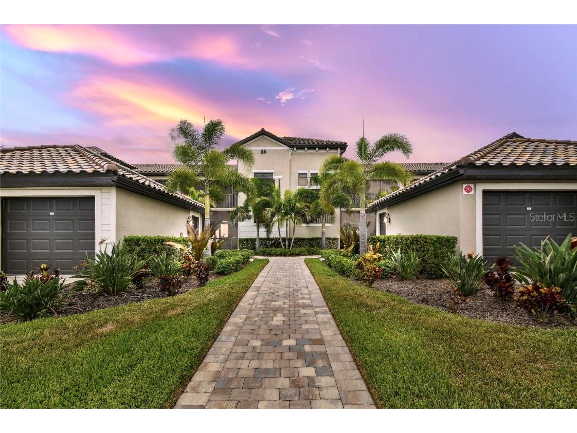 5684 Palmer Circle #105 Bradenton FL 34211 N6127606 image1