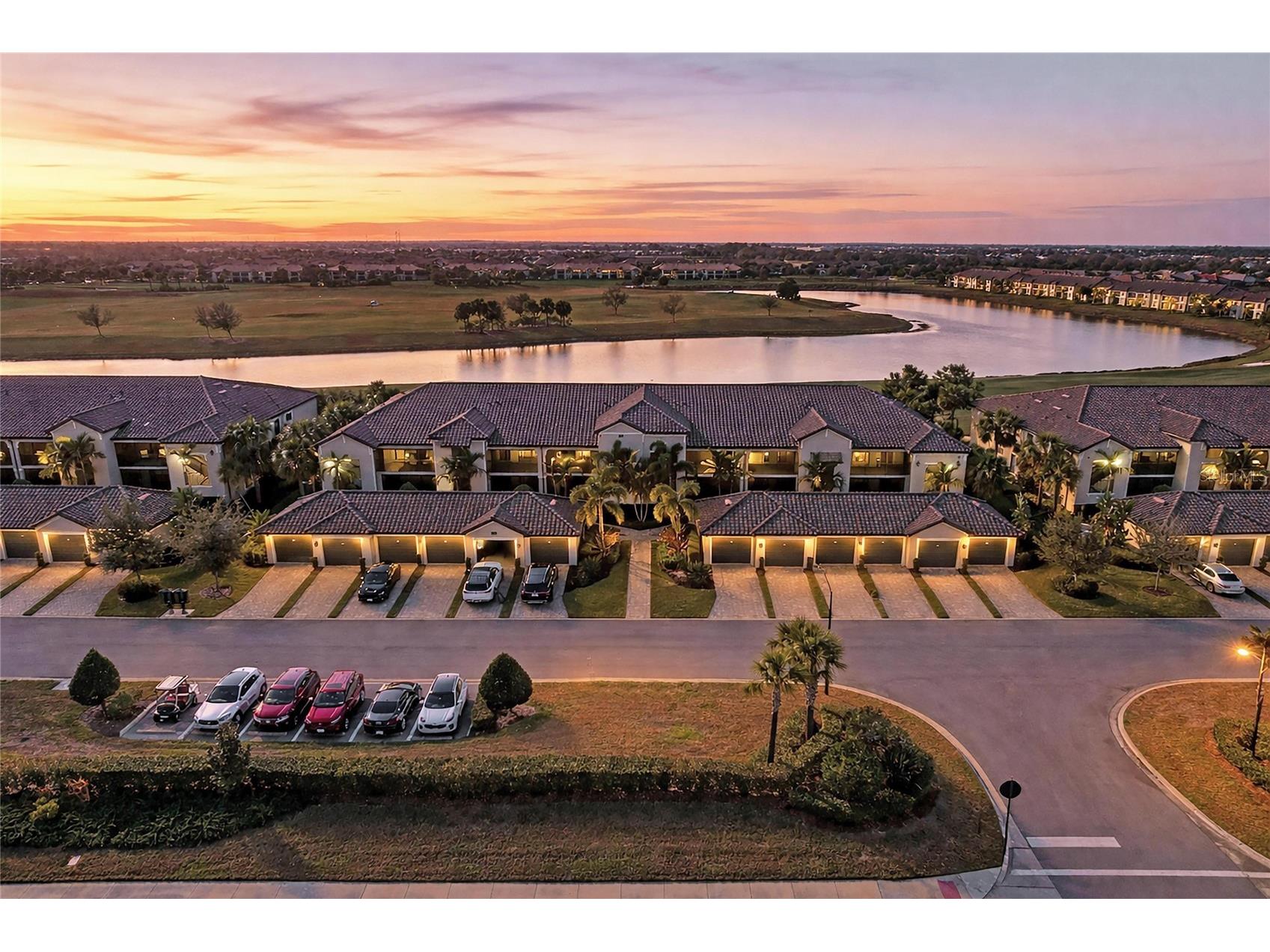 5684 Palmer Circle #204 Bradenton FL 34211 A4682595 image1