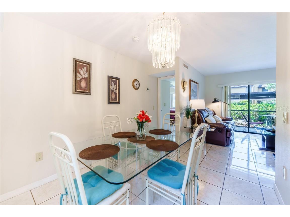 5685 Ashton Lake Drive #2 Sarasota FL 34231 C7492423 image8