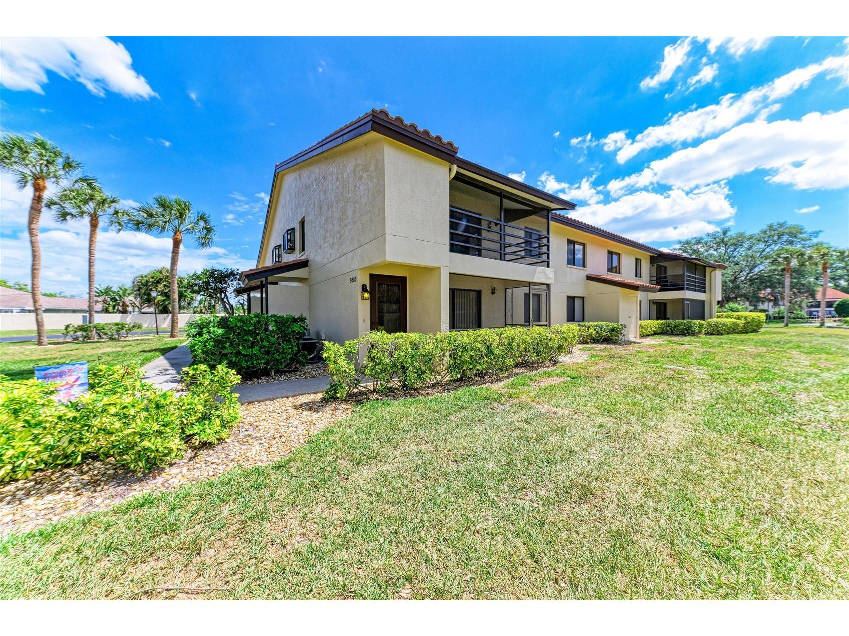 5685 Gardens Drive #5685 Sarasota FL 34243 A4691171 image3