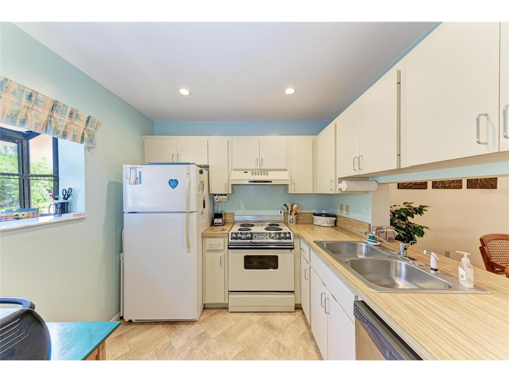 5685 Gardens Drive #5685 Sarasota FL 34243 A4691171 image9