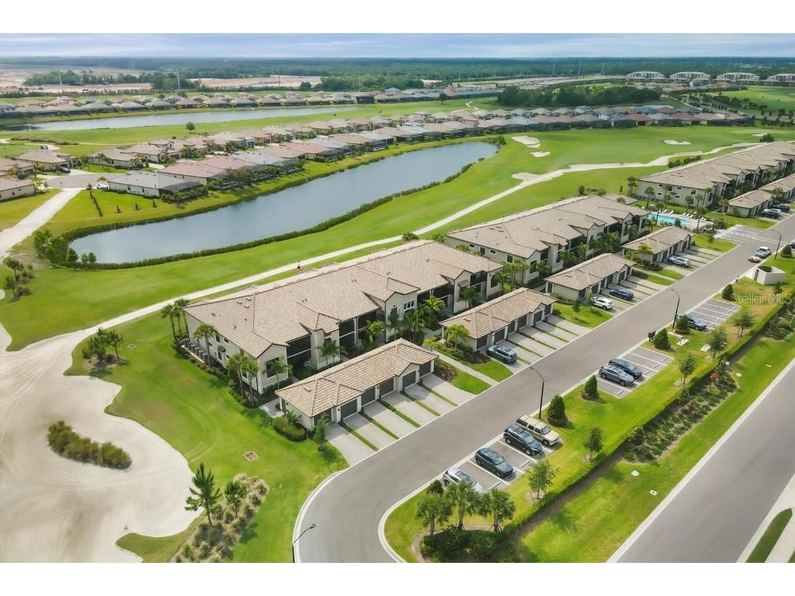 5685 Palmer Circle #102 Lakewood Ranch FL 34211 A4608161 image1