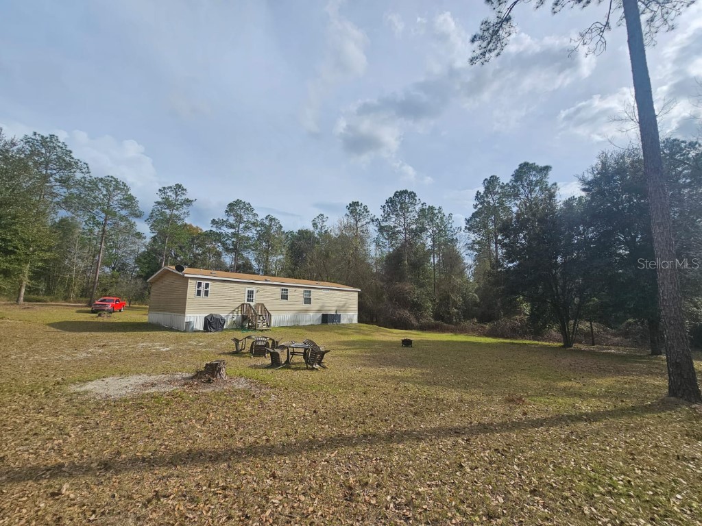 5685 SW 57th Drive Lake Butler FL 32054 W7862238 image1