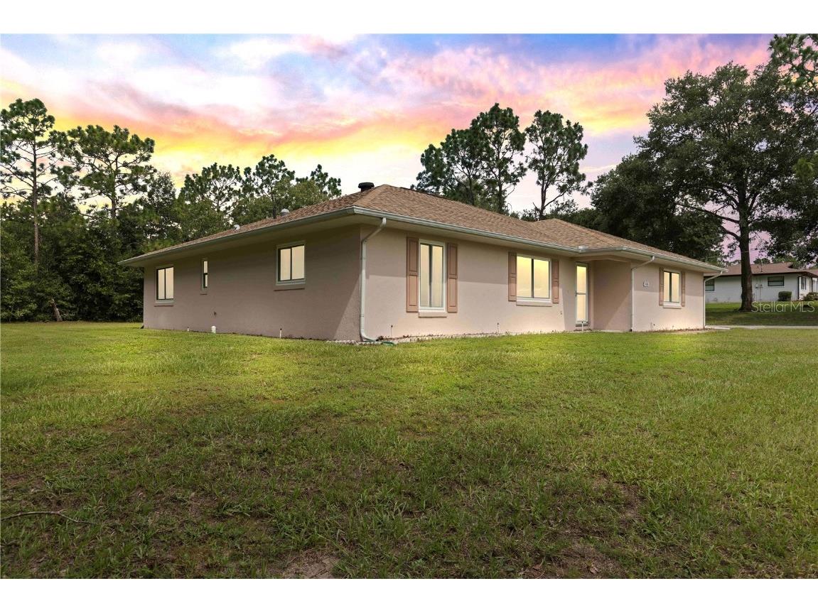 5686 S Dede Terrace Inverness FL 34452 OM683198 image1