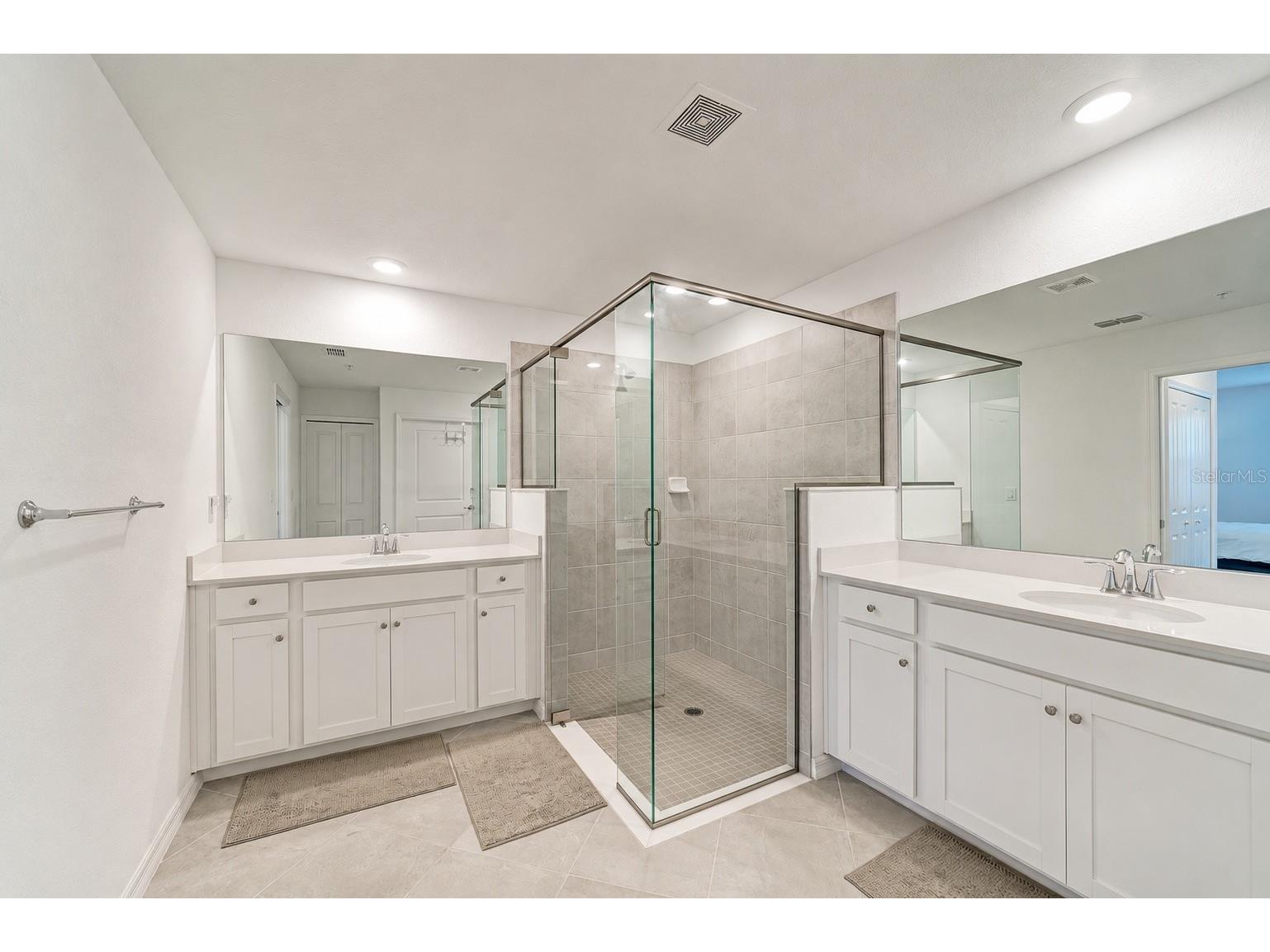 5687 N Honore Avenue #411 Sarasota FL 34243 A4693293 image13