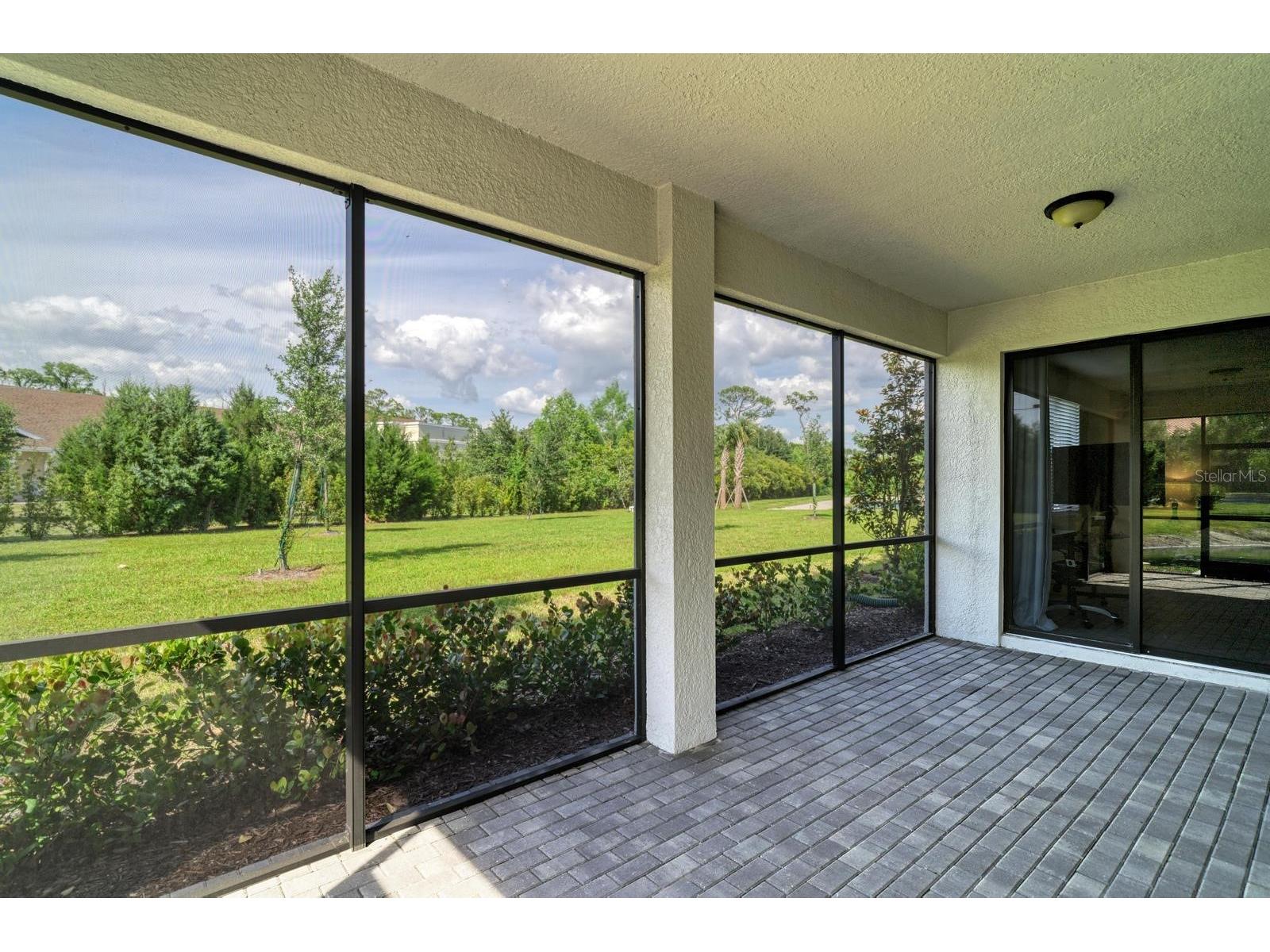 5687 N Honore Avenue #411 Sarasota FL 34243 A4693293 image21