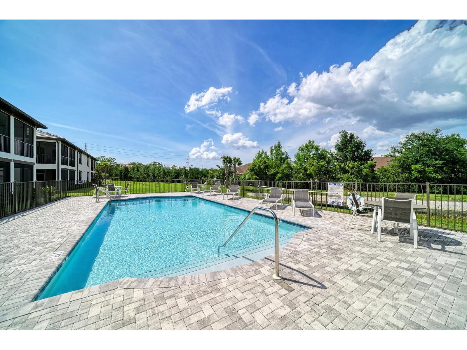 5687 N Honore Avenue #411 Sarasota FL 34243 A4693293 image22