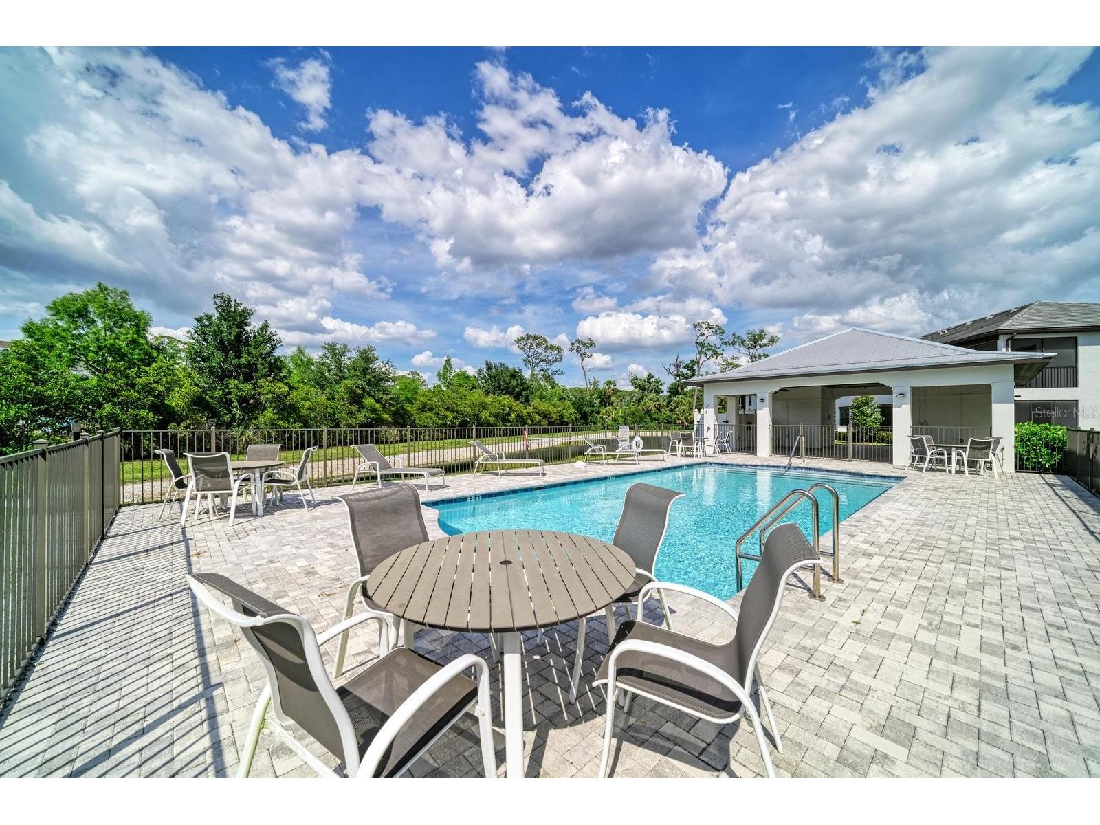 5687 N Honore Avenue #411 Sarasota FL 34243 A4693293 image23