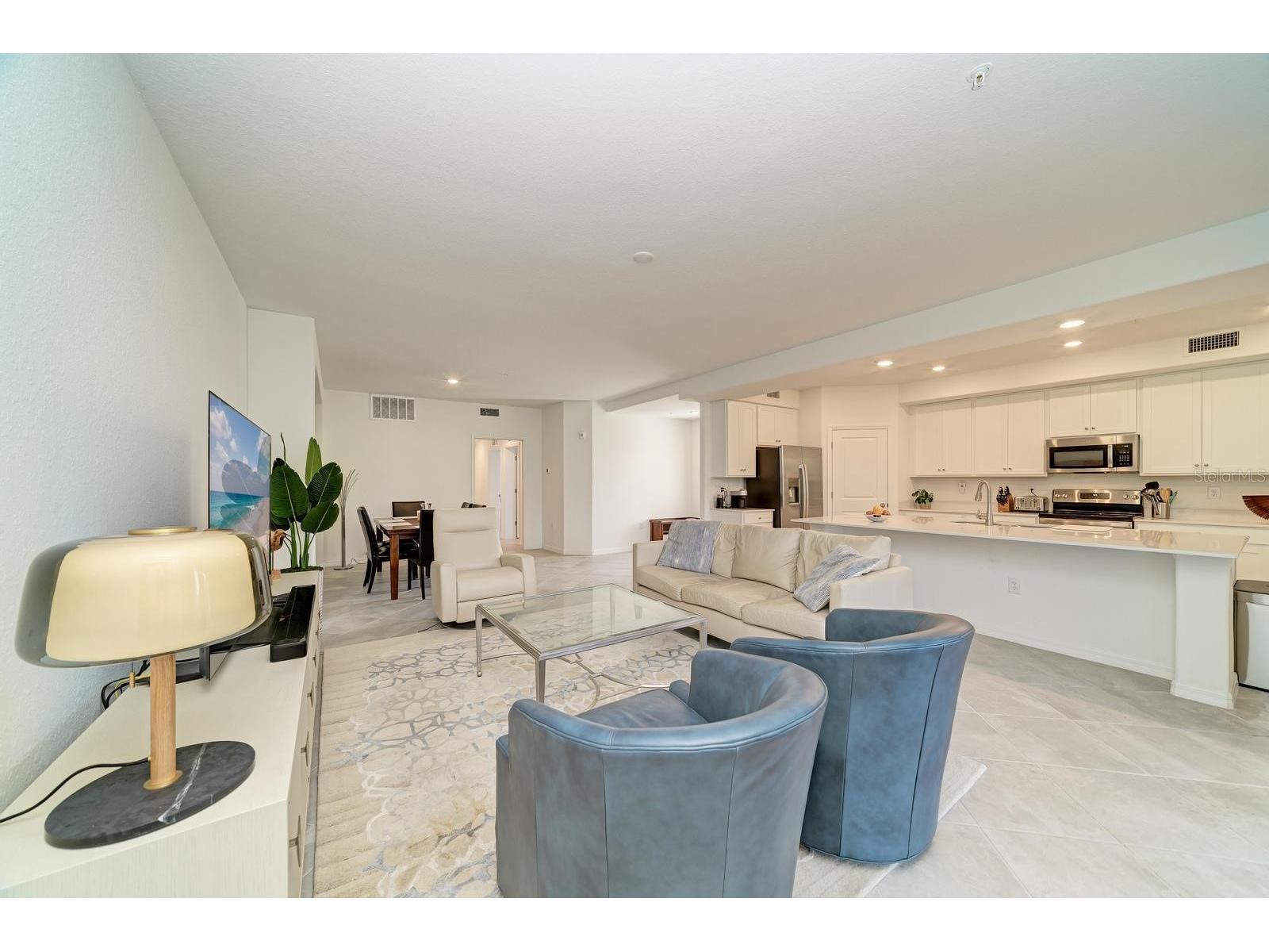 5687 N Honore Avenue #411 Sarasota FL 34243 A4693293 image5