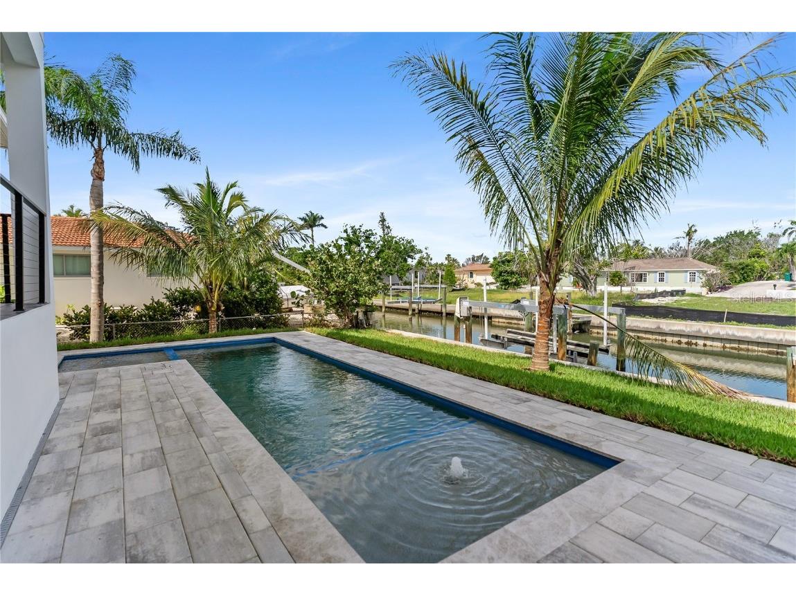 569 Bayview Drive Longboat Key FL 34228 A4661312 image10