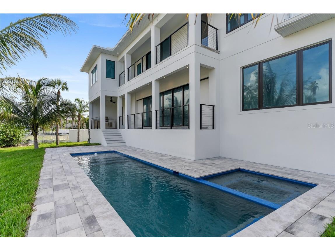 569 Bayview Drive Longboat Key FL 34228 A4661312 image16