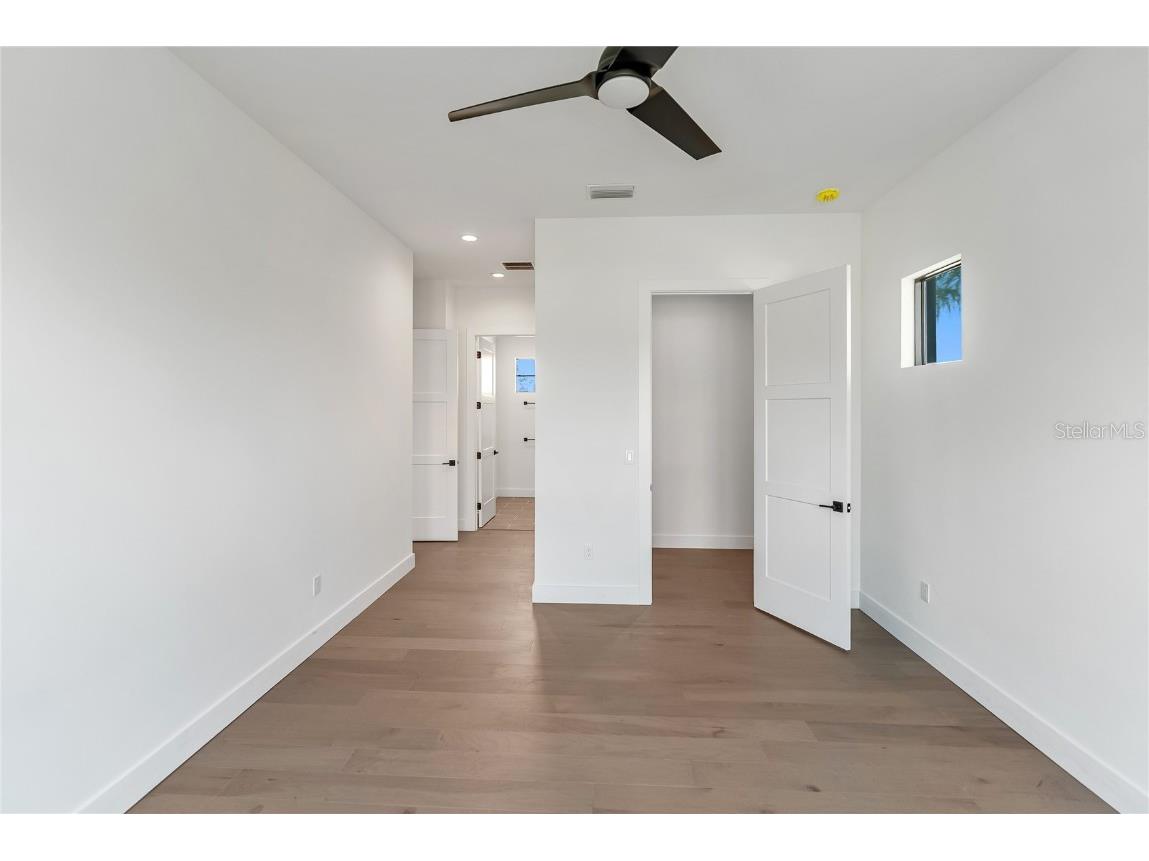 569 Bayview Drive Longboat Key FL 34228 A4661312 image22