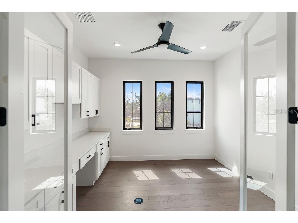 569 Bayview Drive Longboat Key FL 34228 A4661312 image27