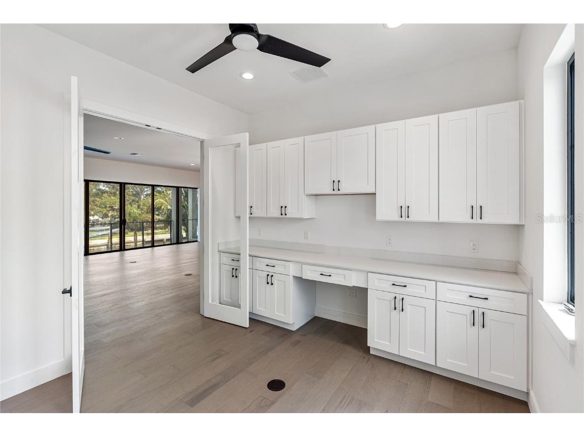 569 Bayview Drive Longboat Key FL 34228 A4661312 image38