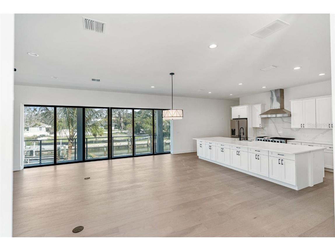 569 Bayview Drive Longboat Key FL 34228 A4661312 image41