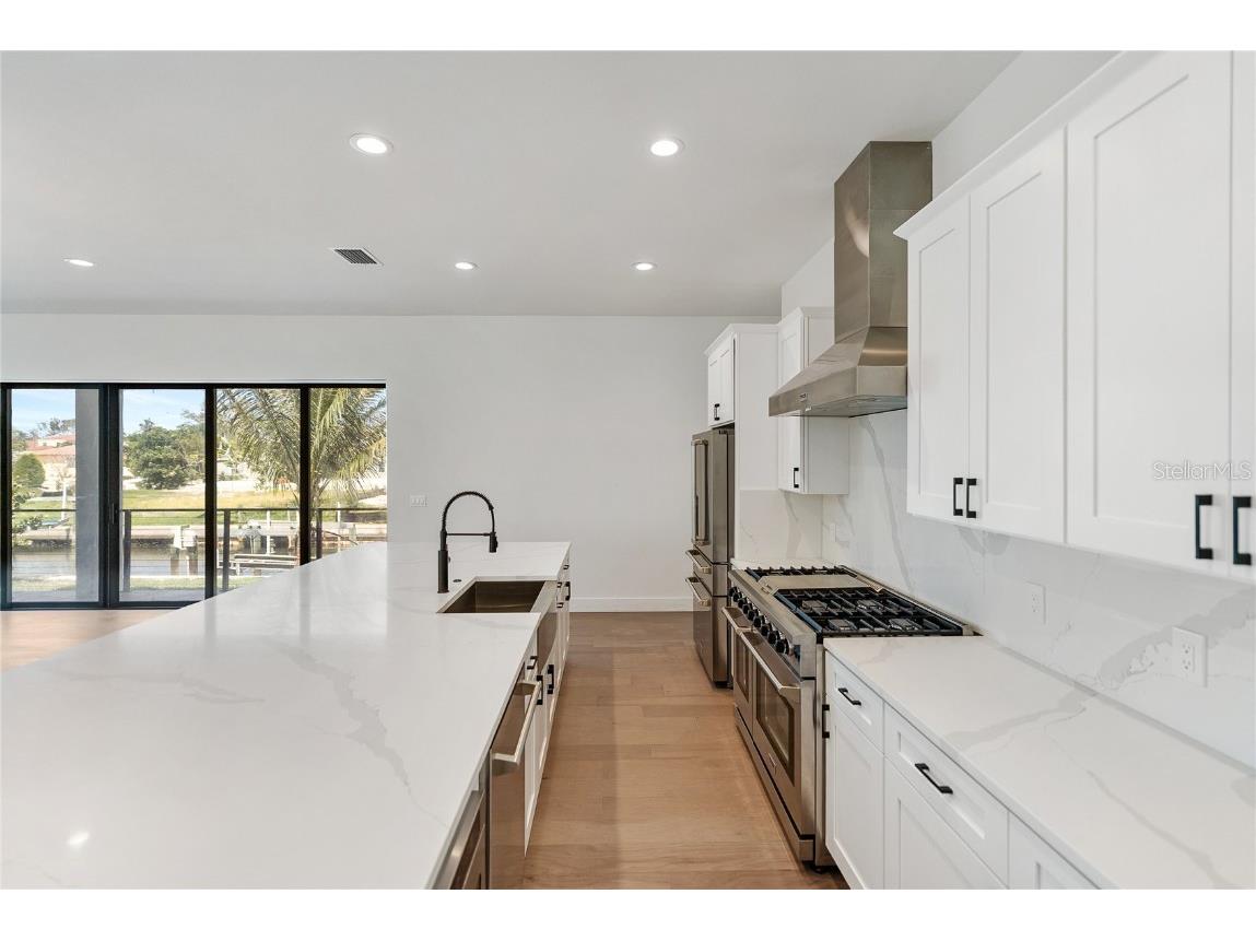 569 Bayview Drive Longboat Key FL 34228 A4661312 image44