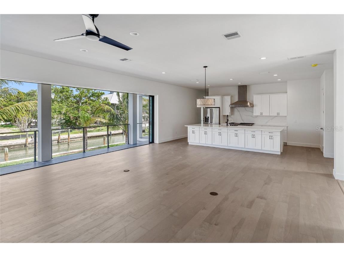 569 Bayview Drive Longboat Key FL 34228 A4661312 image48