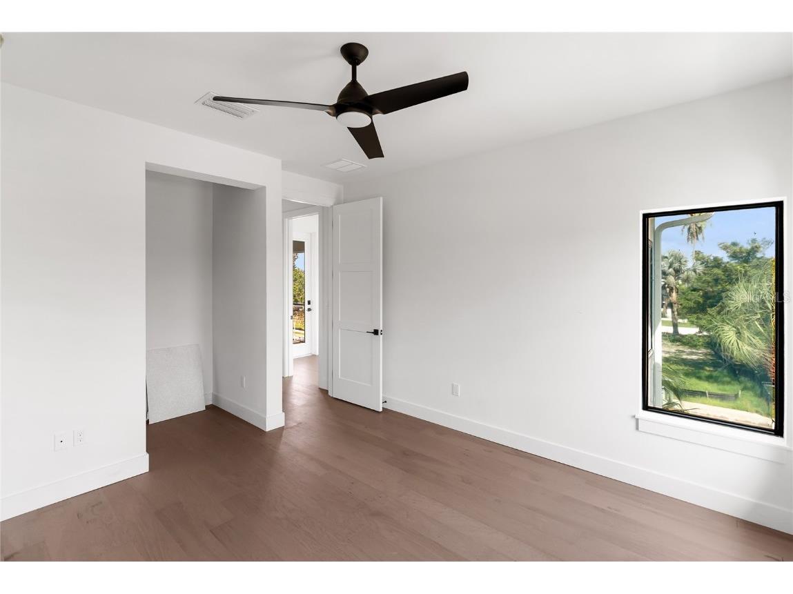 569 Bayview Drive Longboat Key FL 34228 A4661312 image52