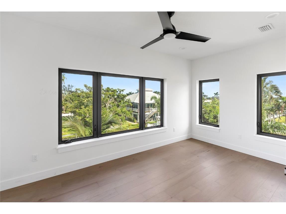 569 Bayview Drive Longboat Key FL 34228 A4661312 image53