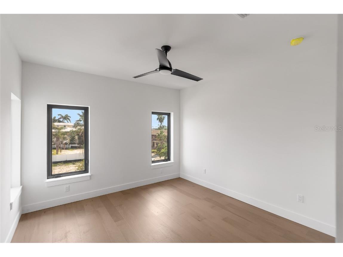 569 Bayview Drive Longboat Key FL 34228 A4661312 image73