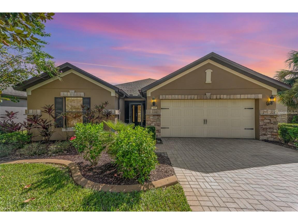 569 Grande Drive Davenport FL 33837 O6140115 image1