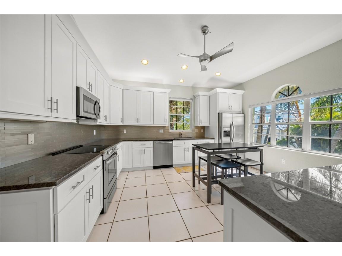 569 Juan Anasco Drive Longboat Key FL 34228 - JUAN ANASCO CANAL/SLEEPY A4669634 image18