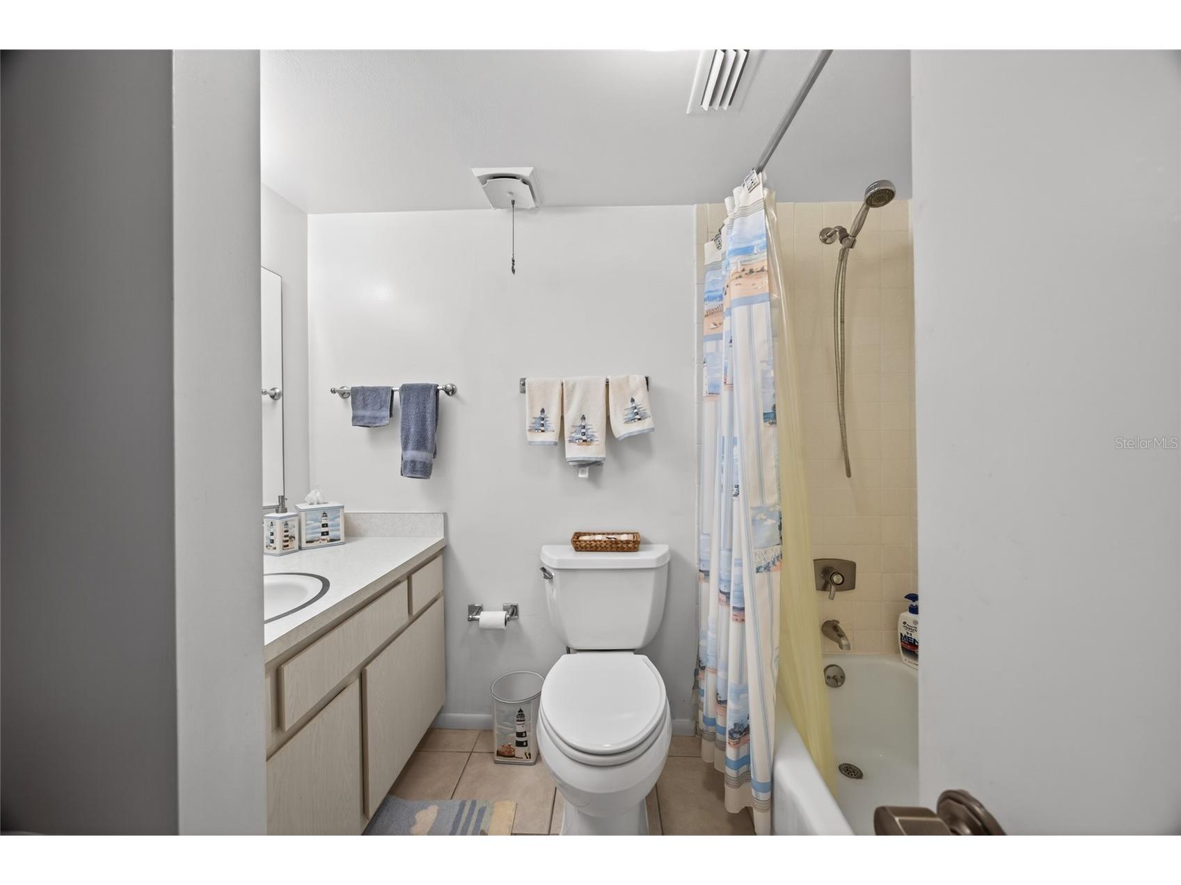 569 Midway Drive #B Ocala FL 34472 OM722688 image16