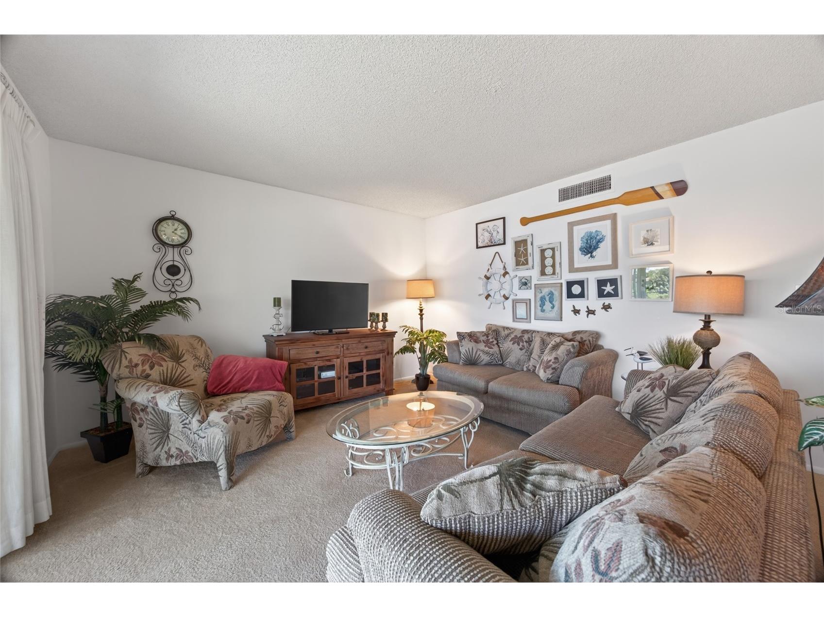 569 Midway Drive #B Ocala FL 34472 OM722688 image5