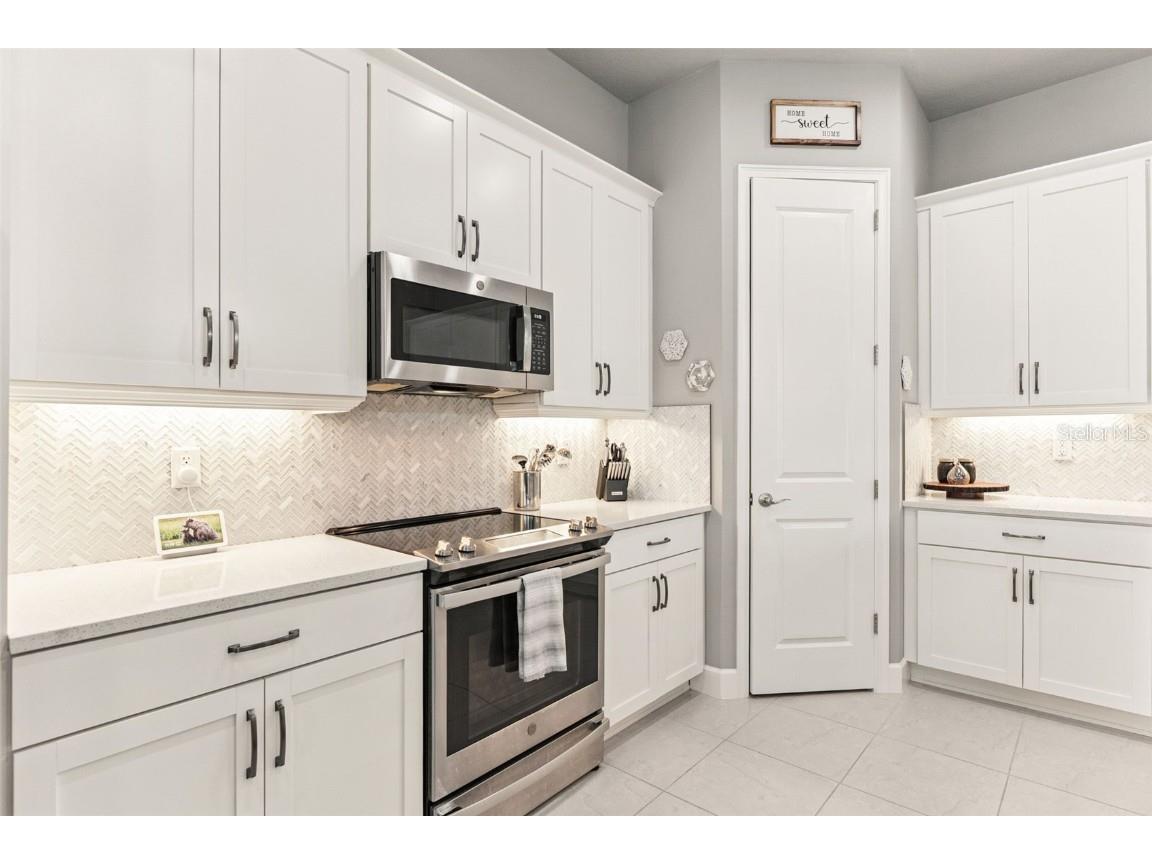 569 Mosaic Boulevard Daytona Beach FL 32124 O6363223 image17