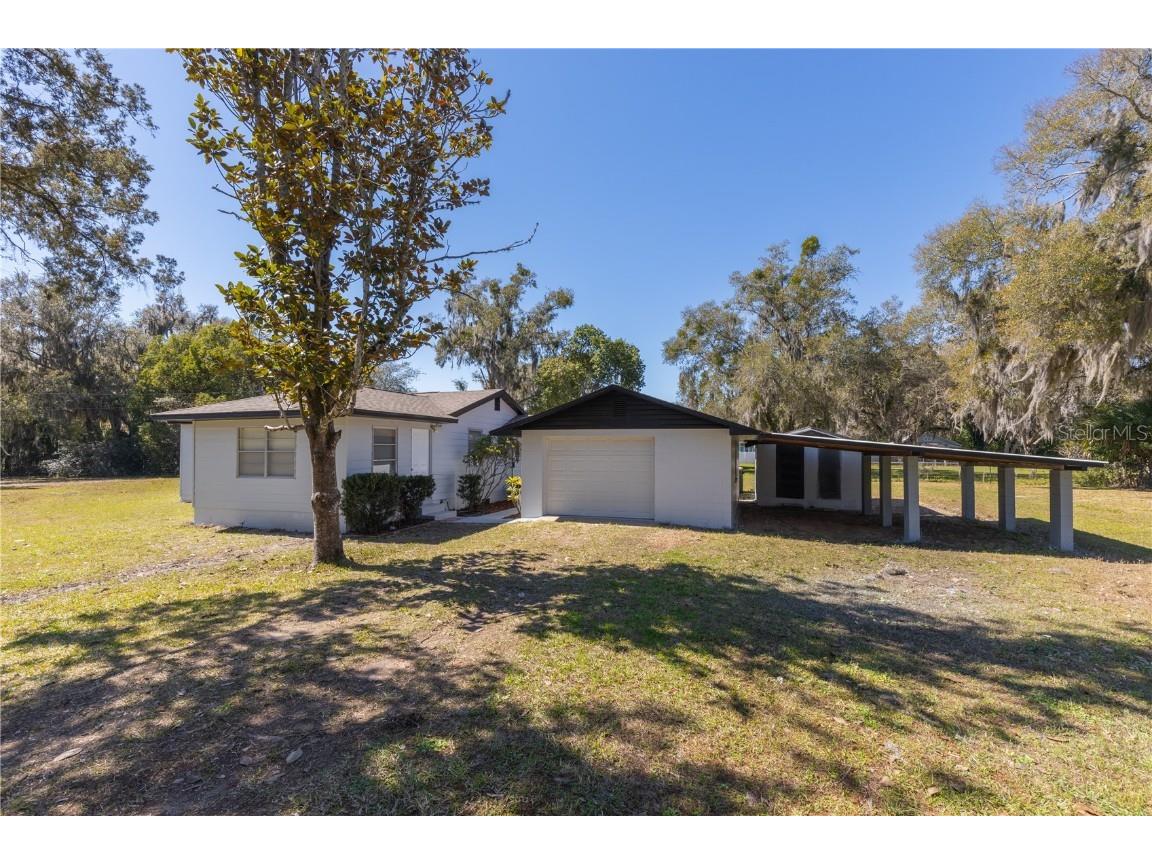 569 Ogden Avenue Umatilla FL 32784 O6180986 image1